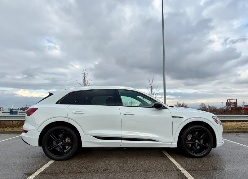 Audi E-Tron 55 Quattro 95kw, снимка 7 - Автомобили и джипове - 53296684