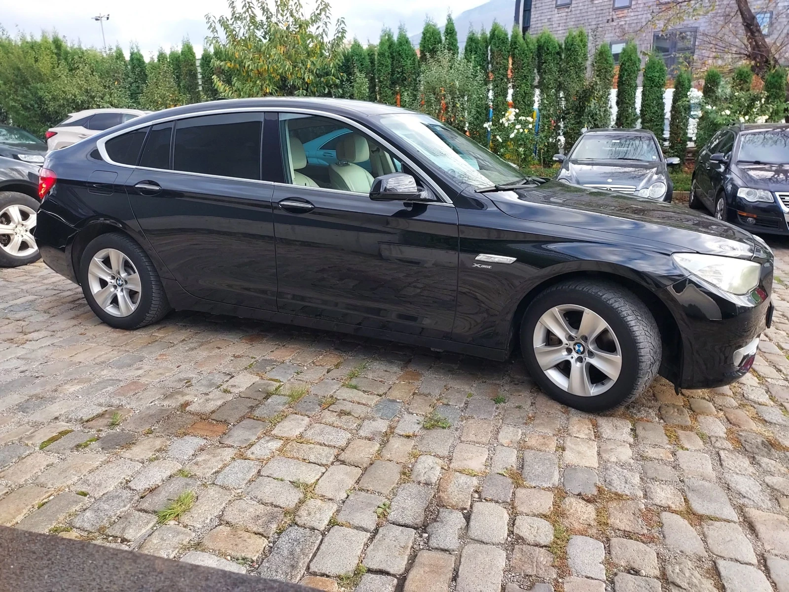 BMW 5 Gran Turismo 530   XDrive - изображение 3