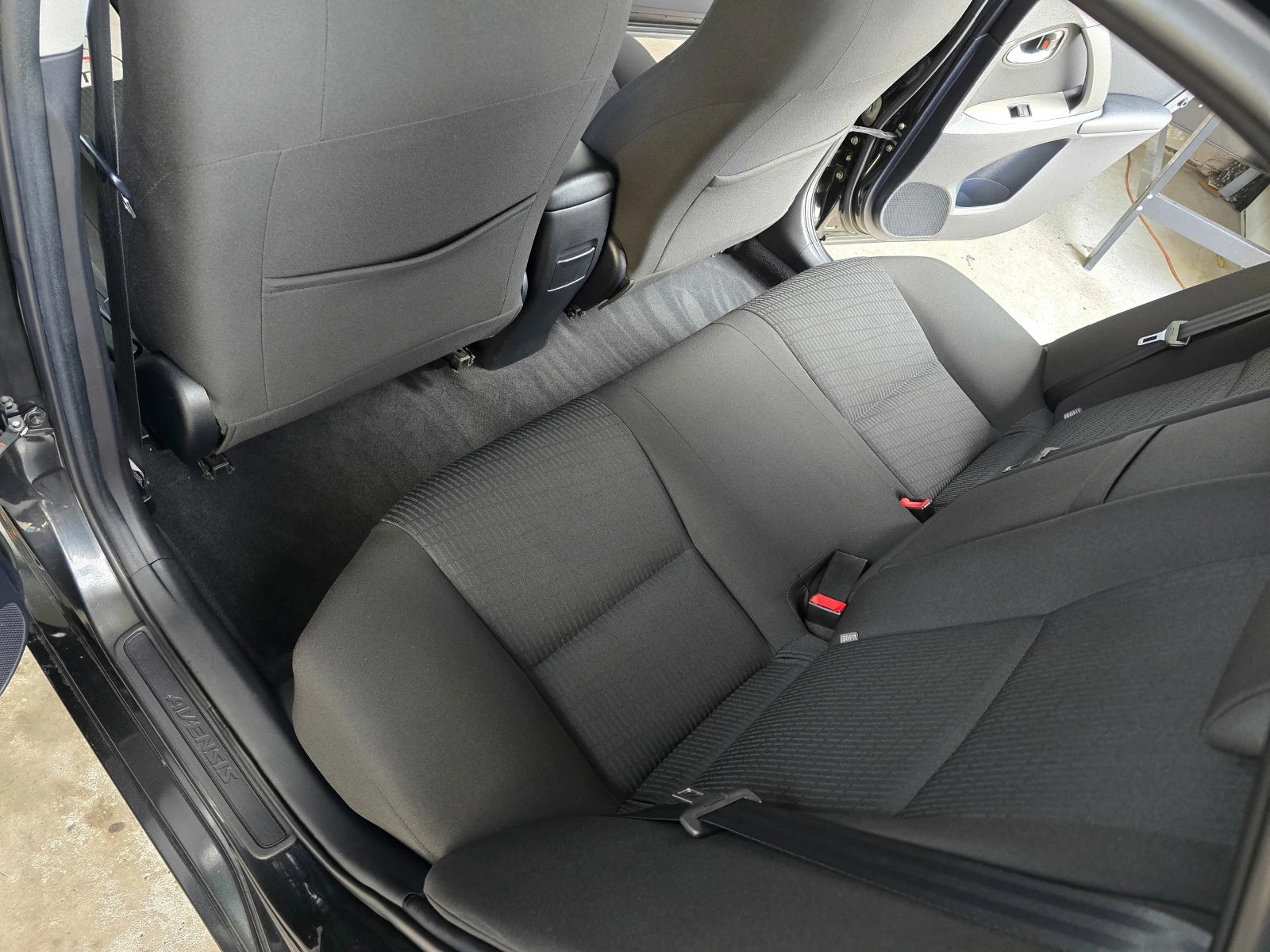 Toyota Avensis 2.2* 150*  | Mobile.bg   11