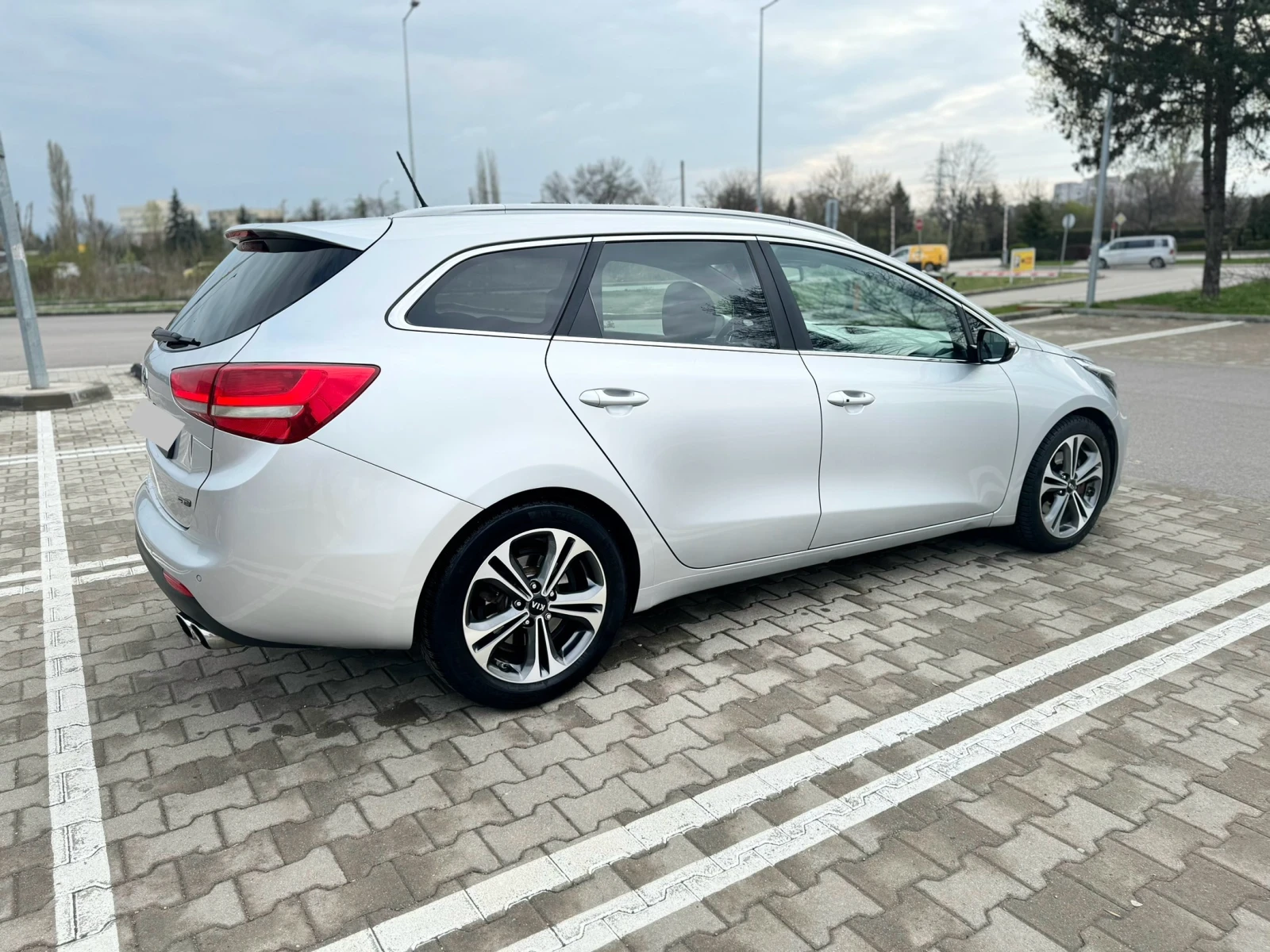 Kia Ceed  - изображение 4