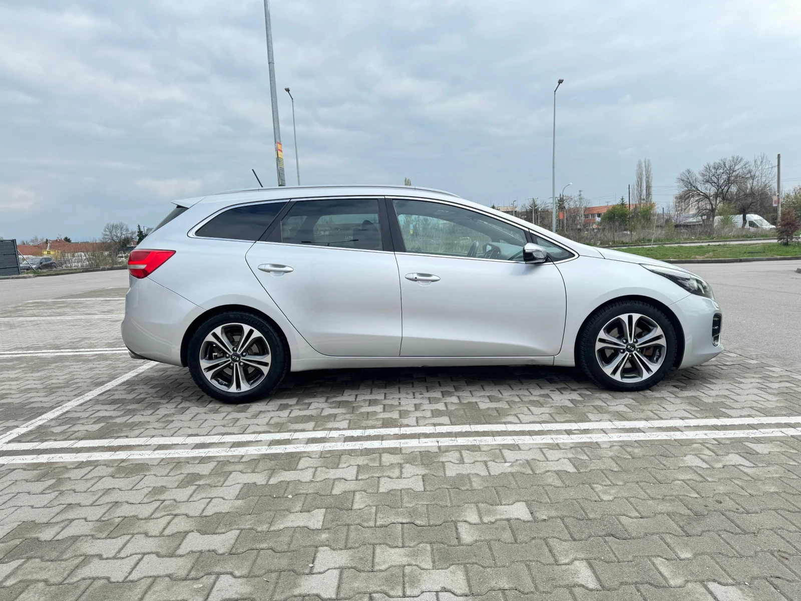 Kia Ceed  - изображение 5