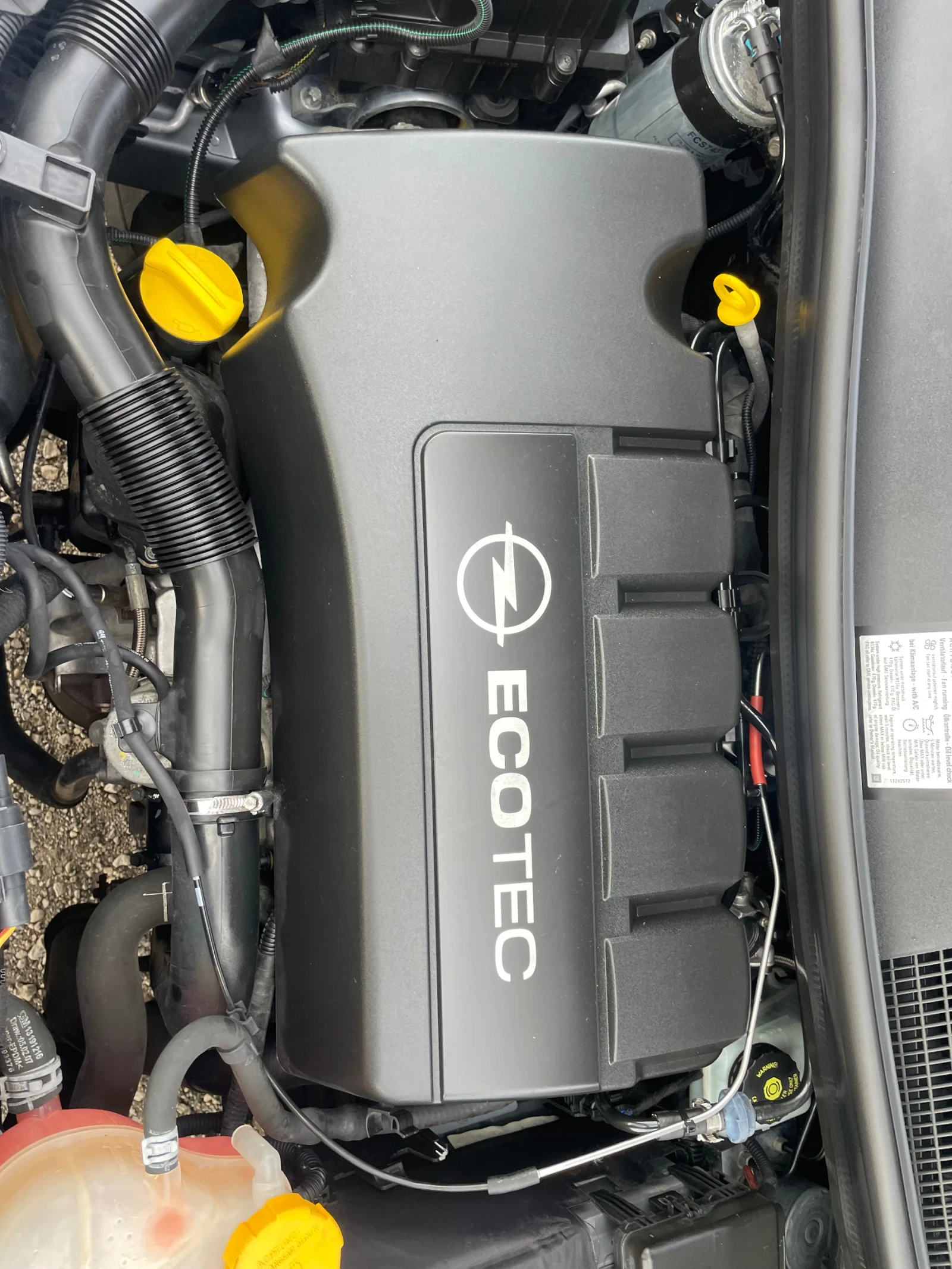 Opel Corsa 1.3CDTI-ITALIA | Mobile.bg — изображение 14