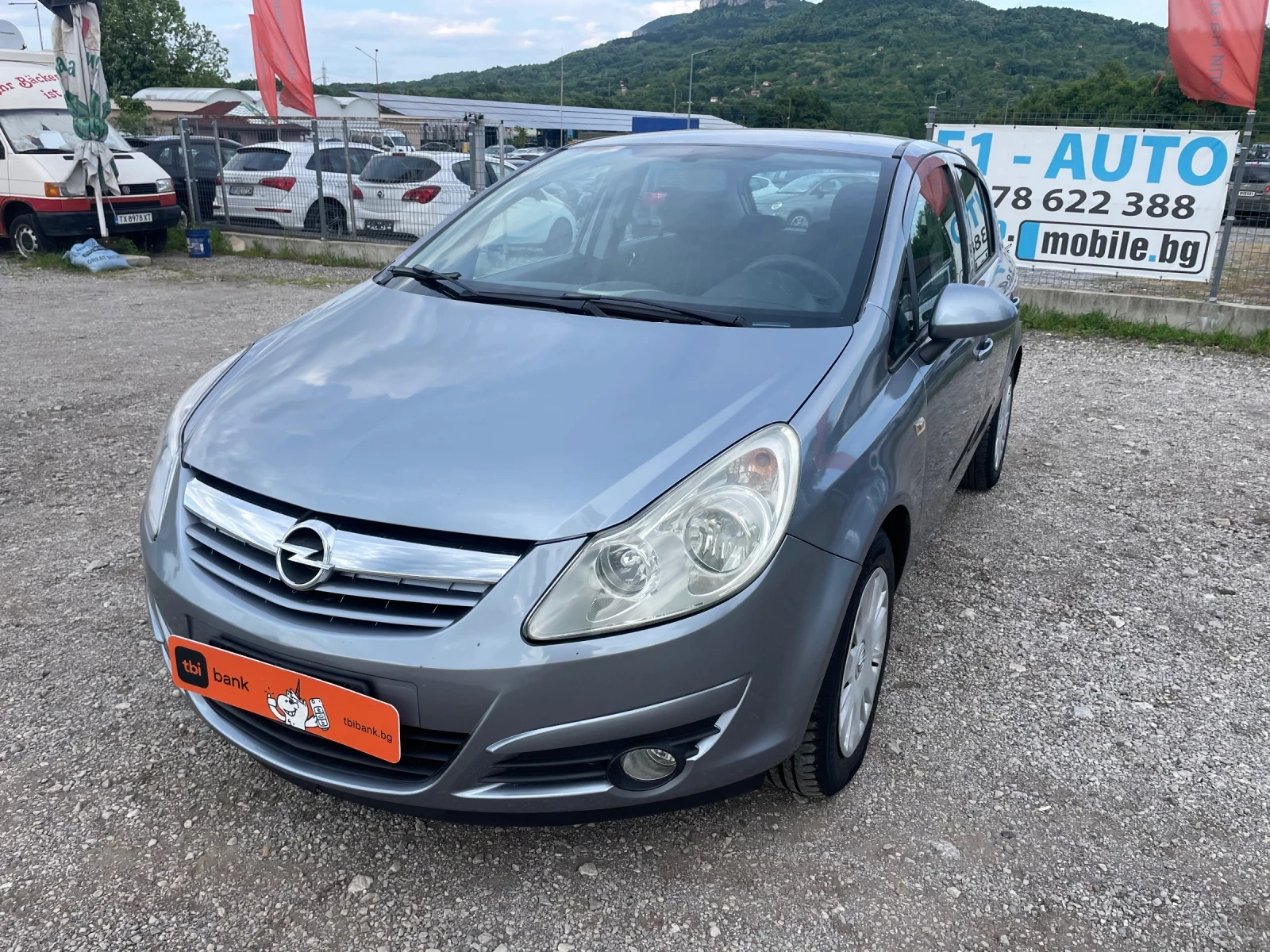 Opel Corsa 1.3CDTI-ITALIA | Mobile.bg — изображение 1