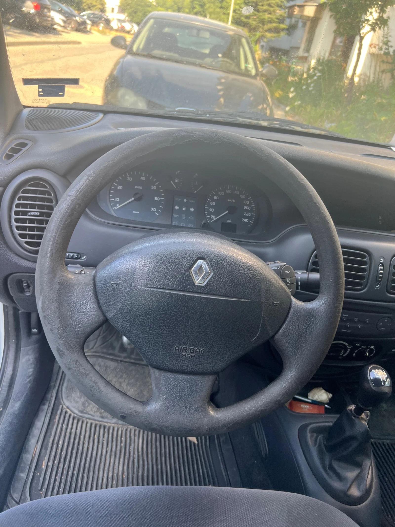 Renault Megane  - изображение 7
