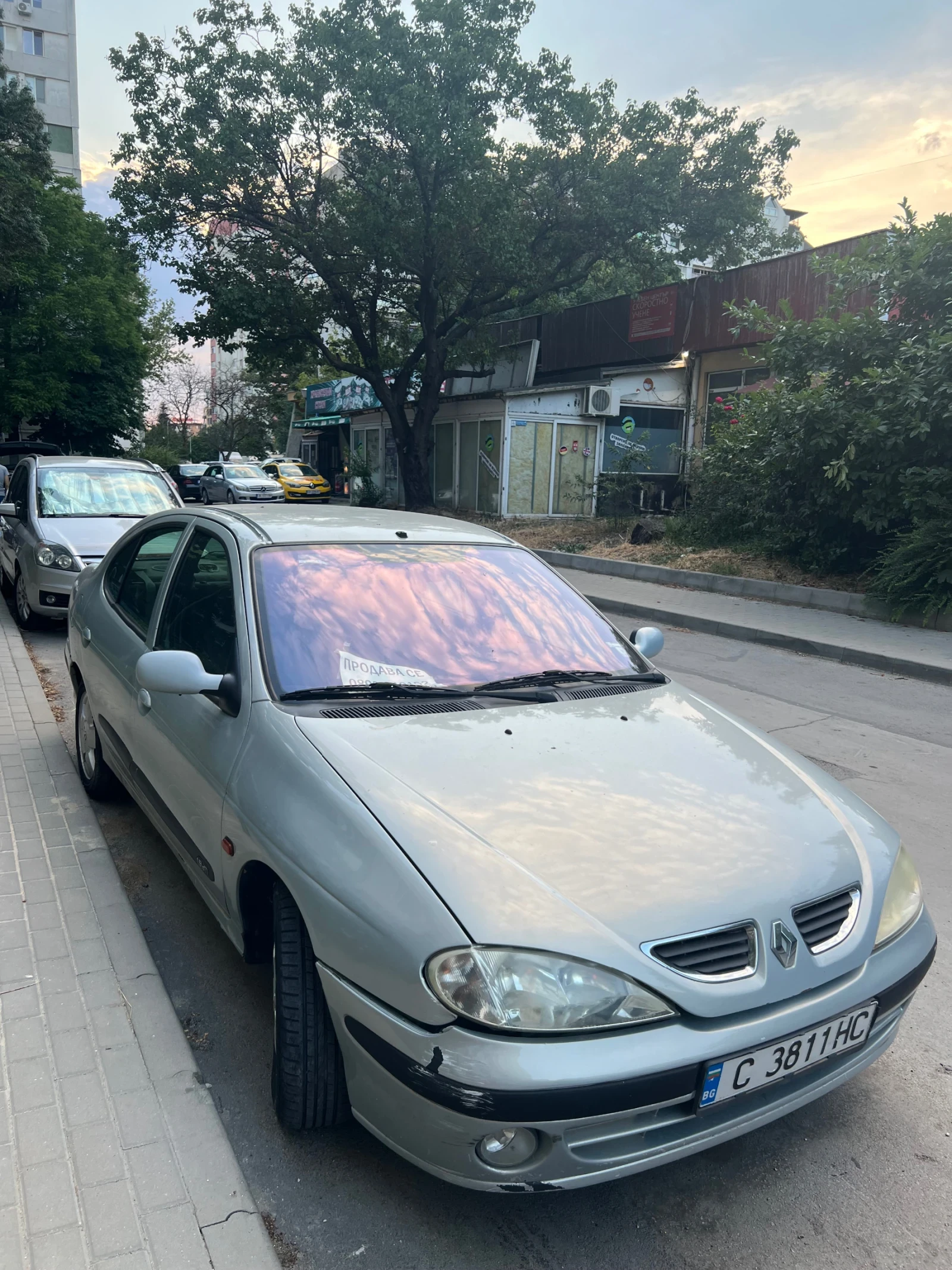 Renault Megane  - изображение 2