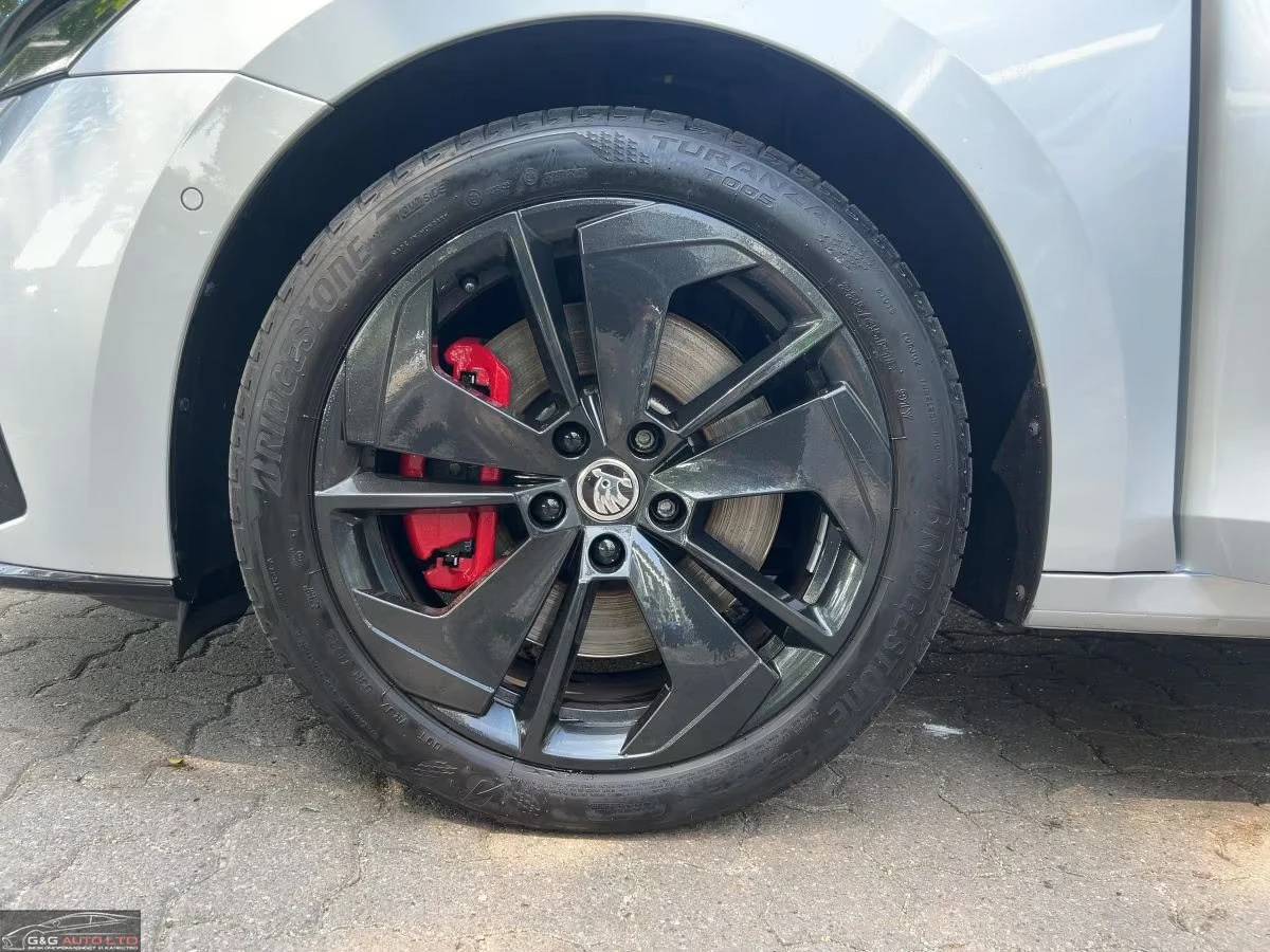 Skoda Octavia 2.0TSI/RS/245HP/SPORT-P./DSG/CAM/HUD/NAVI/ACC/591f - изображение 8
