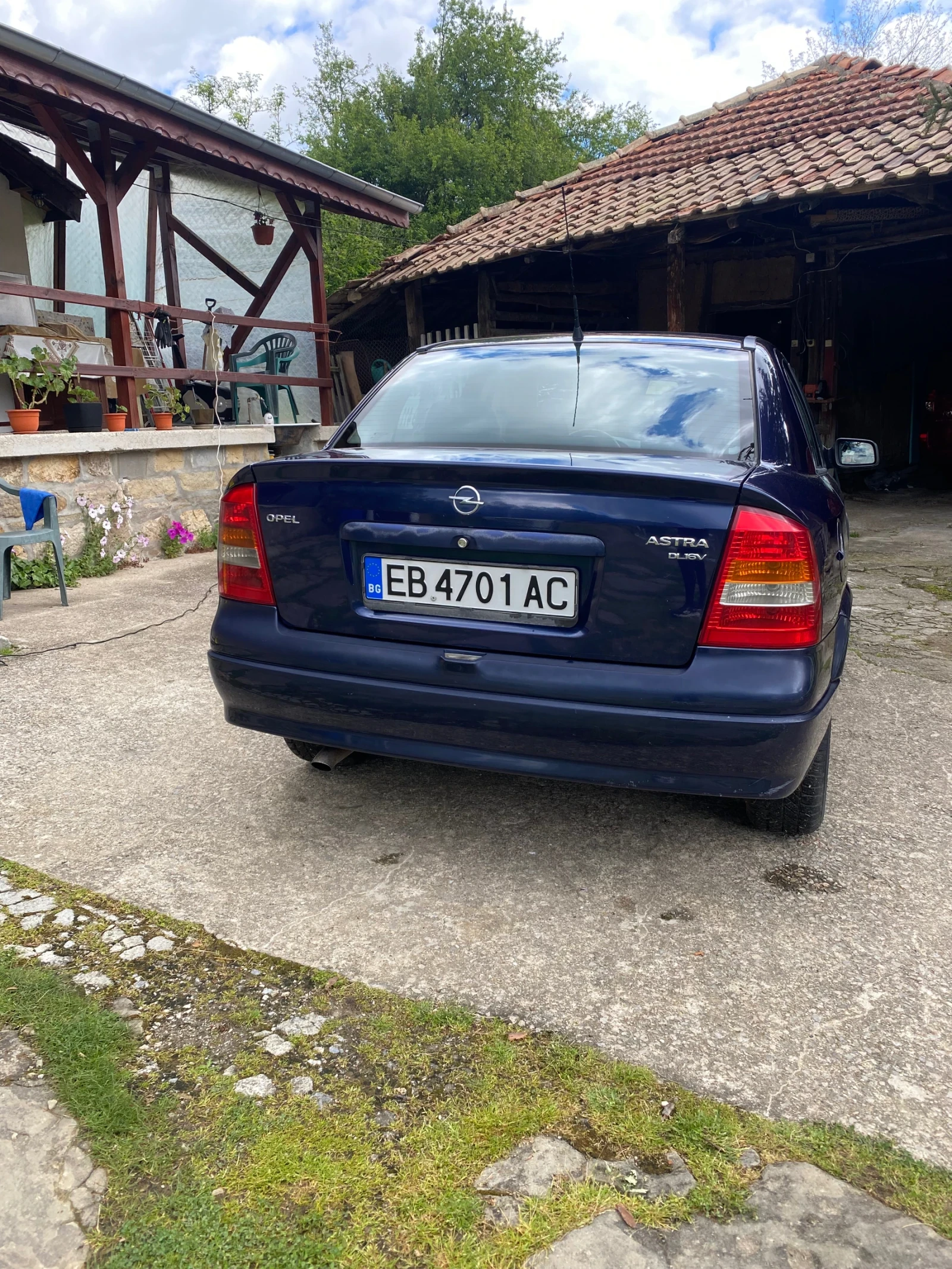 Opel Astra 2.0 DI 16V, снимка 12 - Автомобили и джипове - 53830822
