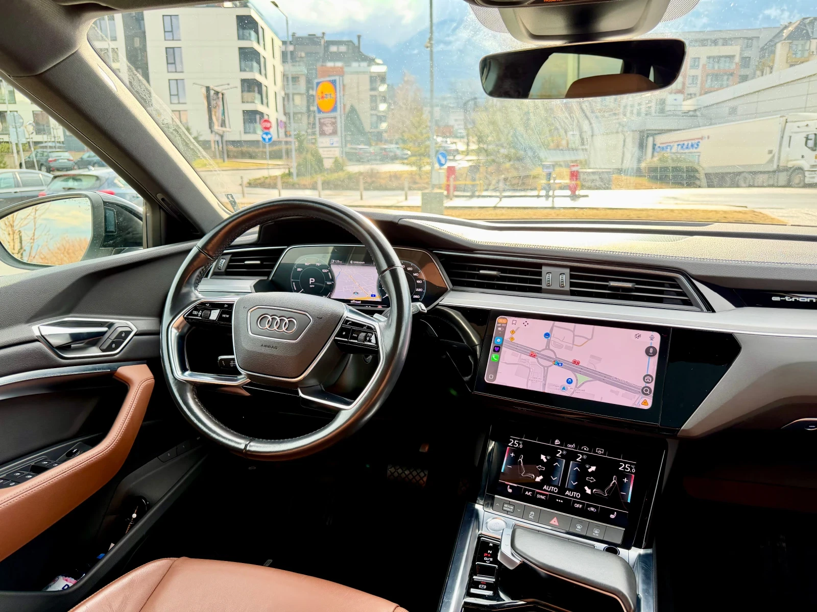 Audi E-Tron 55 Quattro 95kw | Mobile.bg � ����������� 13