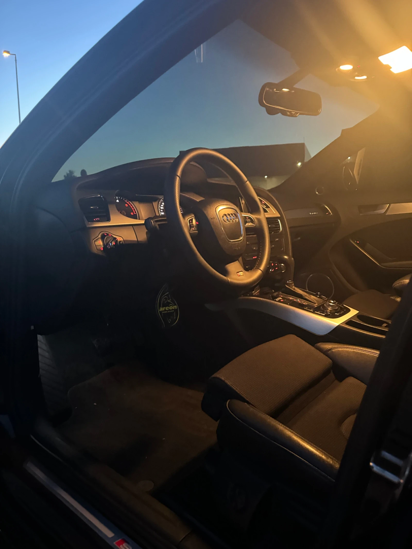 Audi A4, снимка 9 - Автомобили и джипове - 53799791