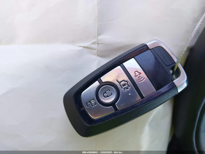 Ford Mustang Mach-E Select, снимка 11 - Автомобили и джипове - 54128187