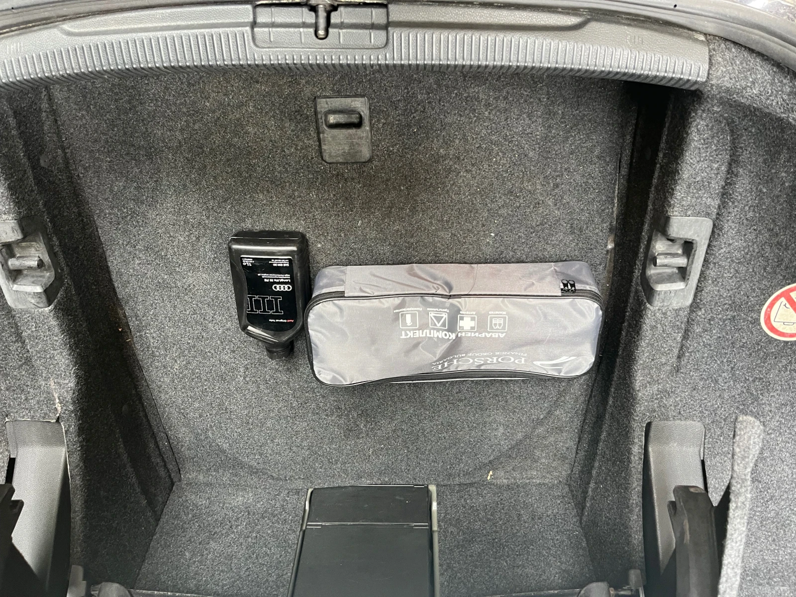 VW Eos 2.0 TDI 140 кс, снимка 15 - Автомобили и джипове - 54282811