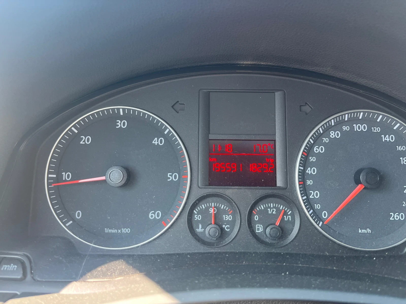 VW Eos 2.0 TDI 140 кс, снимка 12 - Автомобили и джипове - 54146779