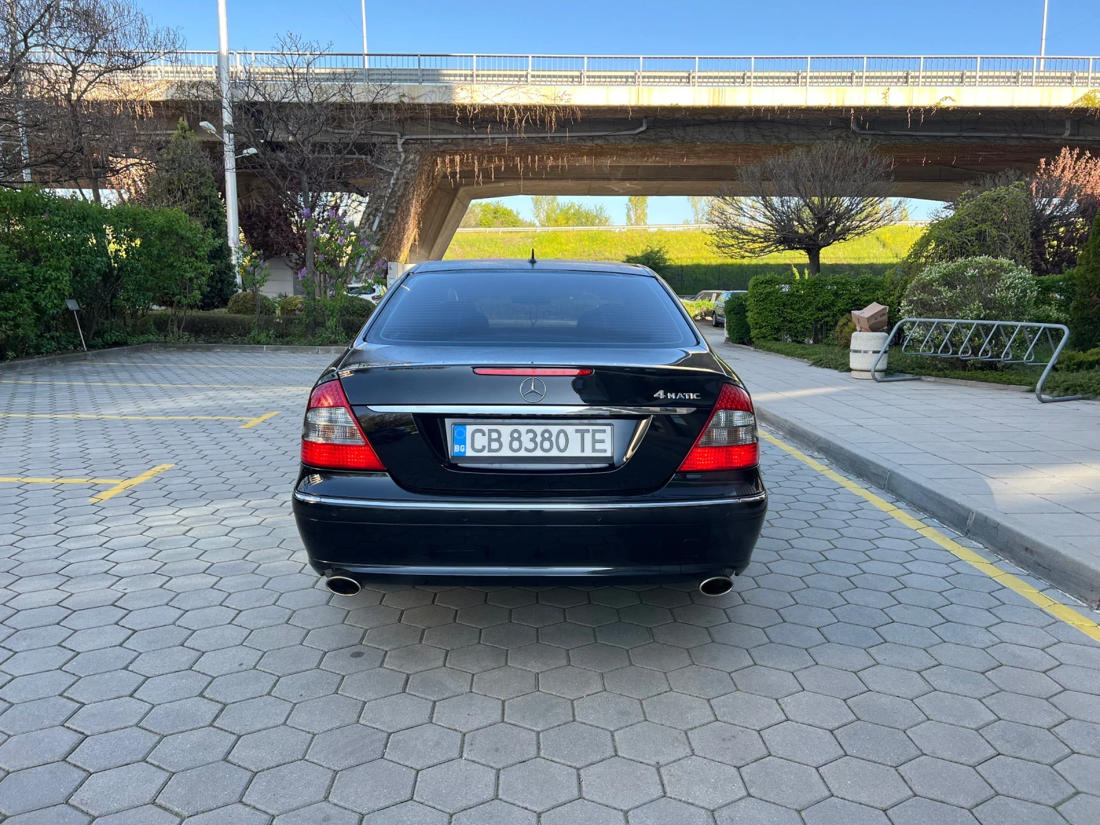 Mercedes-Benz E 280 4-matic, снимка 5 - Автомобили и джипове - 54316721