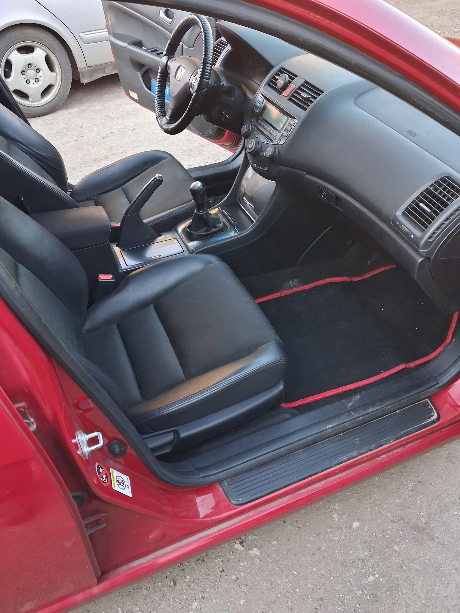 Honda Accord | Mobile.bg � ����������� 10