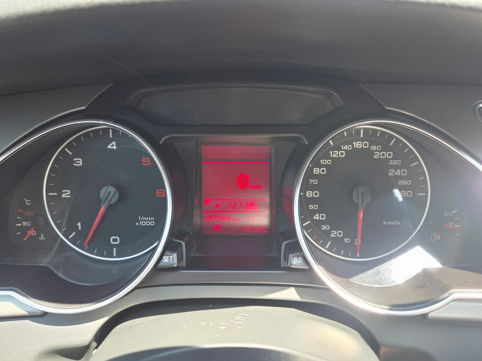 Audi A5 2.7 TDI/S-Line/AT, снимка 12 - Автомобили и джипове - 55046324