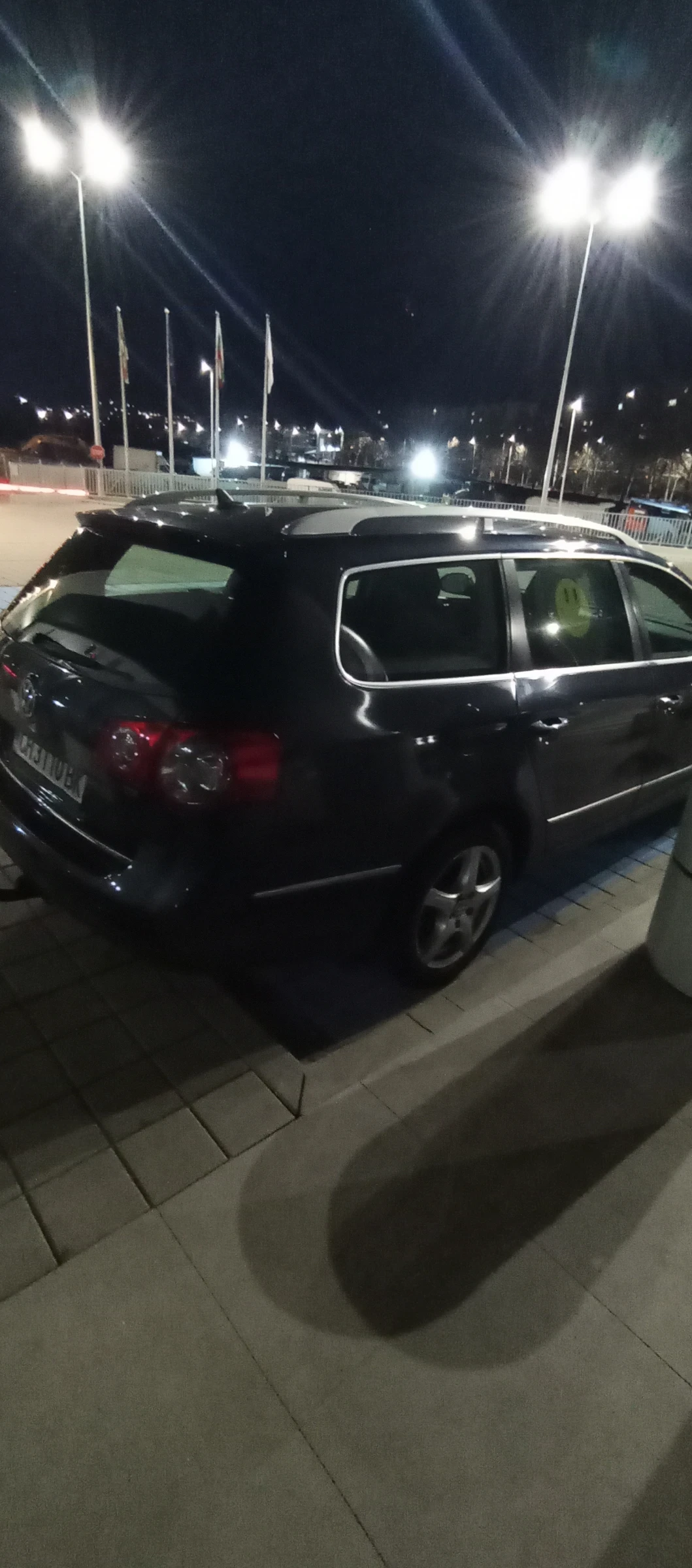 VW Passat 1.9 TDI, снимка 4 - Автомобили и джипове - 55152345