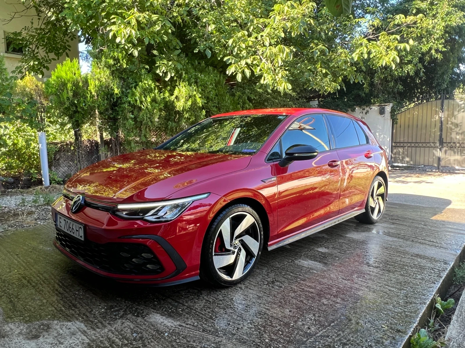 VW Golf GTI Реални 25 к.км!, снимка 2 - Автомобили и джипове - 55166329