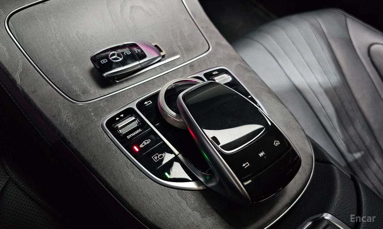 Mercedes-Benz CLS 400 d 4MATIC | 360 КАМЕРА | BURMESTER | ШИБЕДАХ | , снимка 16 - Автомобили и джипове - 55172185