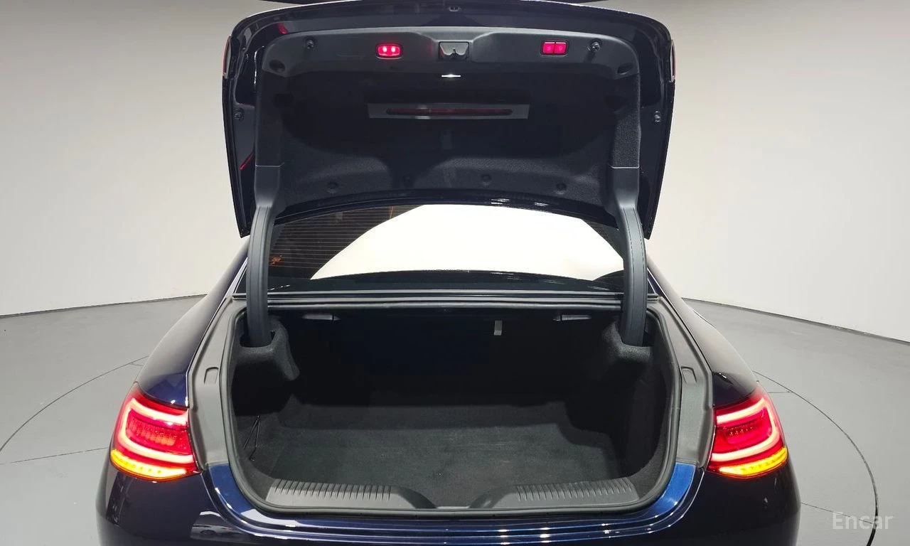 Mercedes-Benz CLS 400 d 4MATIC | 360 КАМЕРА | BURMESTER | ШИБЕДАХ | , снимка 17 - Автомобили и джипове - 55172185