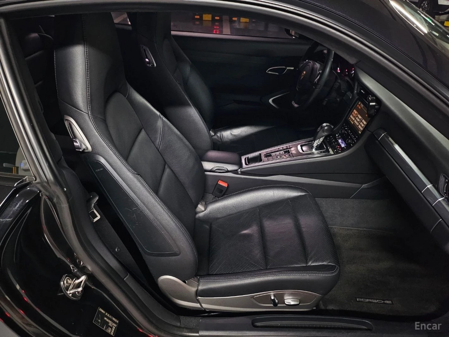 Porsche Carrera 3.4* PDK* КОЖА* ПОДГРЕВ* ПАНО* NAVI* , снимка 11 - Автомобили и джипове - 55434630