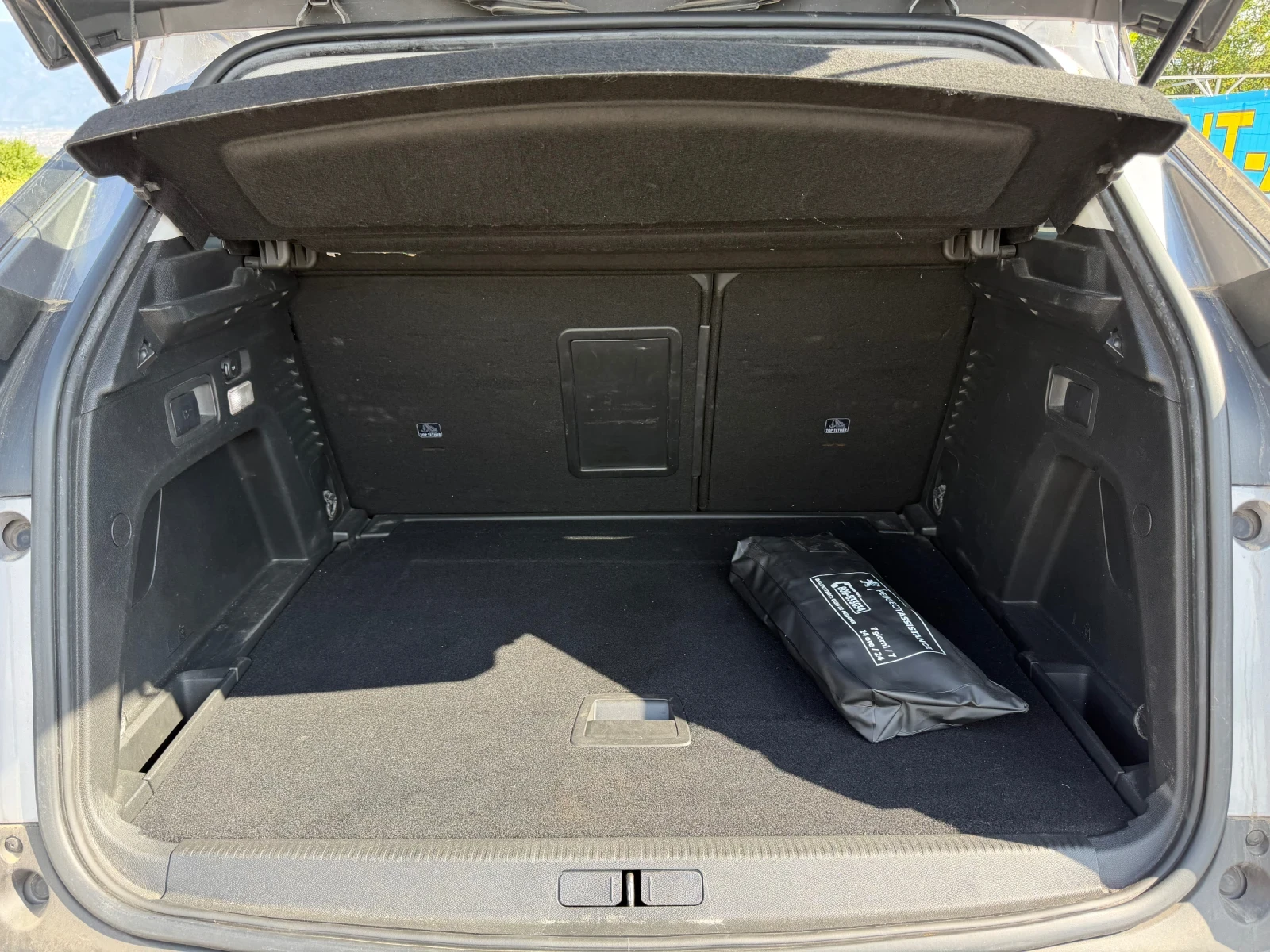 Peugeot 3008 1.6 HDI, снимка 6 - Автомобили и джипове - 55665442