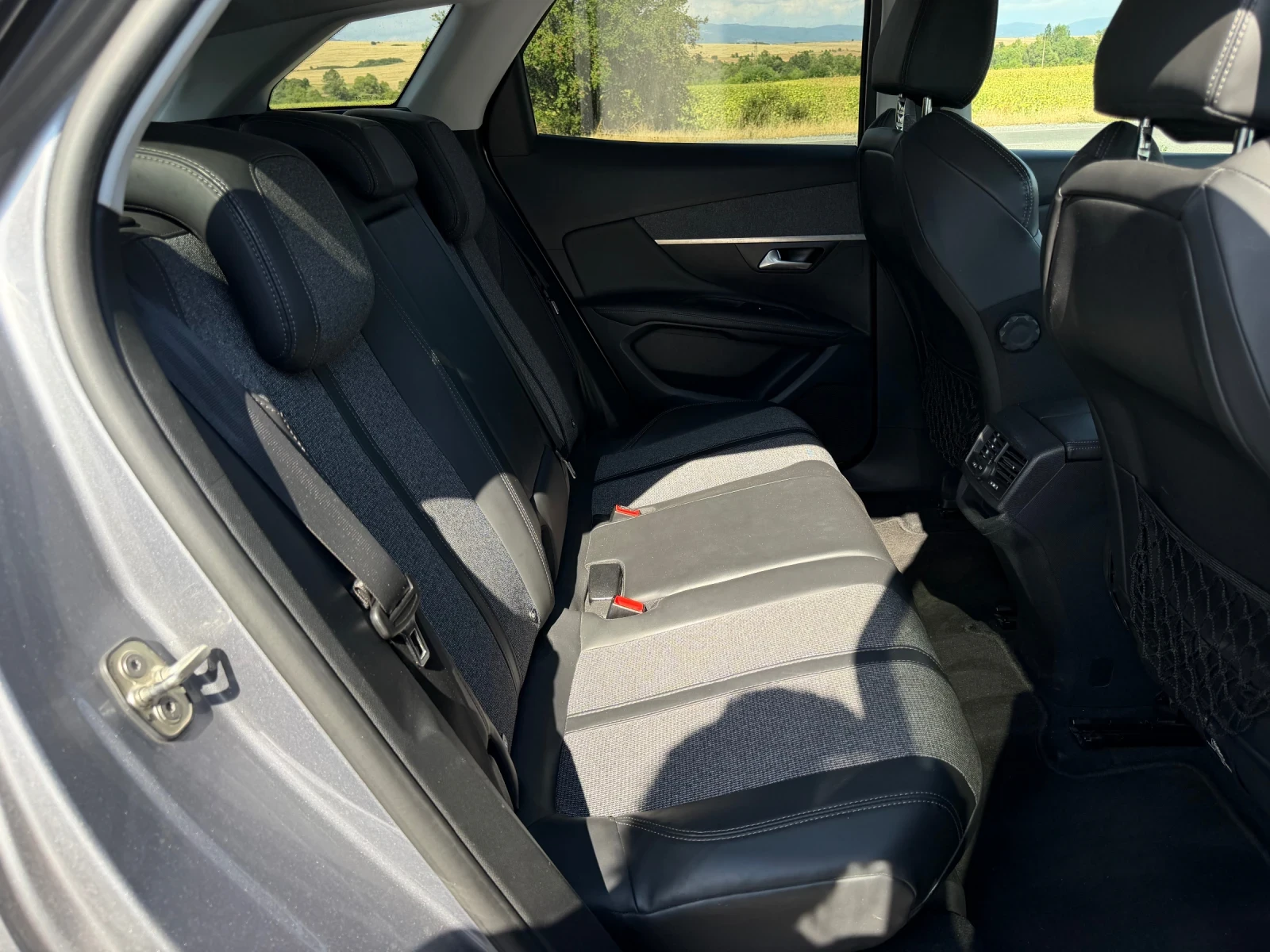 Peugeot 3008 1.6 HDI, снимка 7 - Автомобили и джипове - 55665442