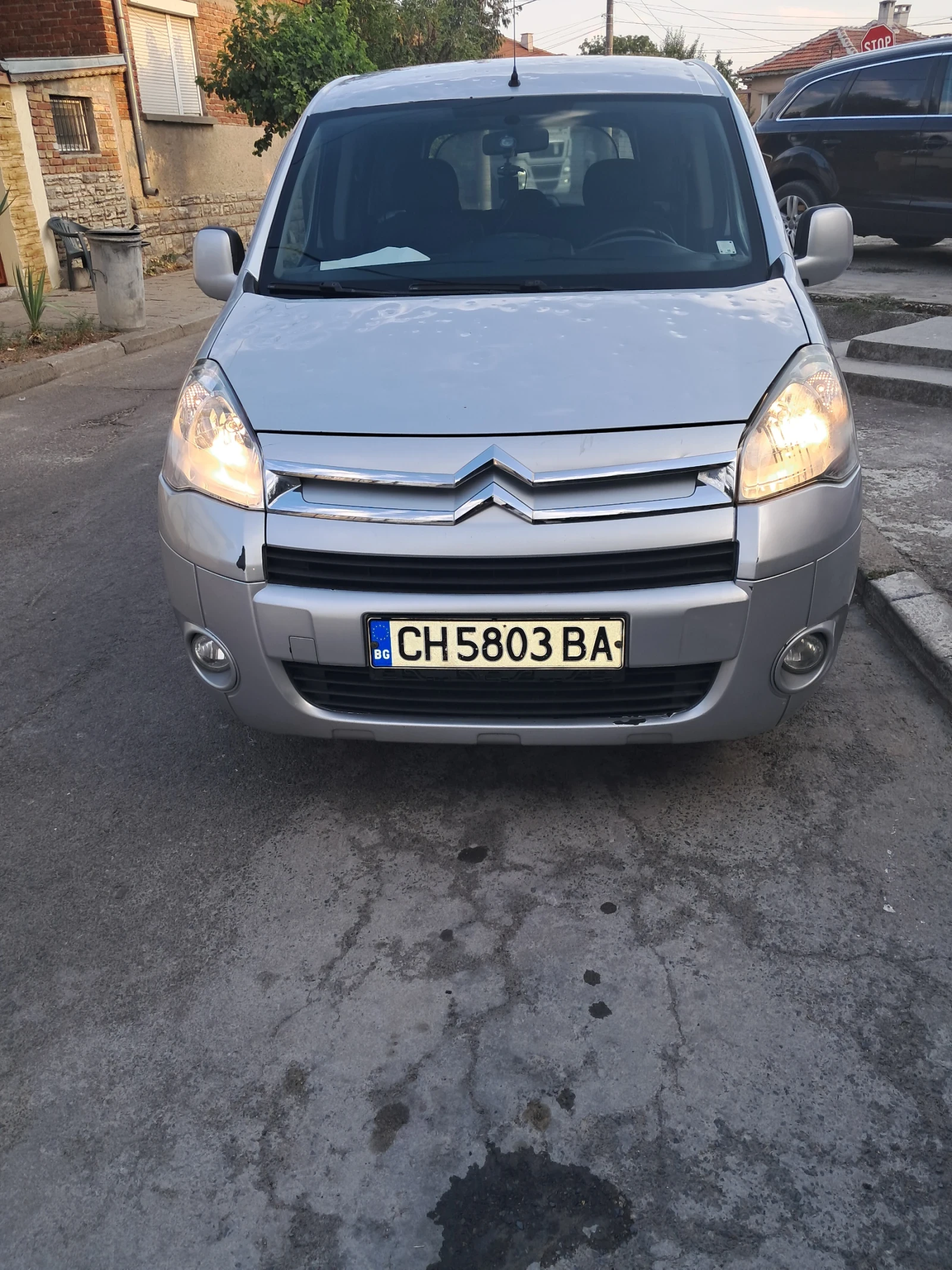 Citroen Berlingo, снимка 2 - Автомобили и джипове - 55825846