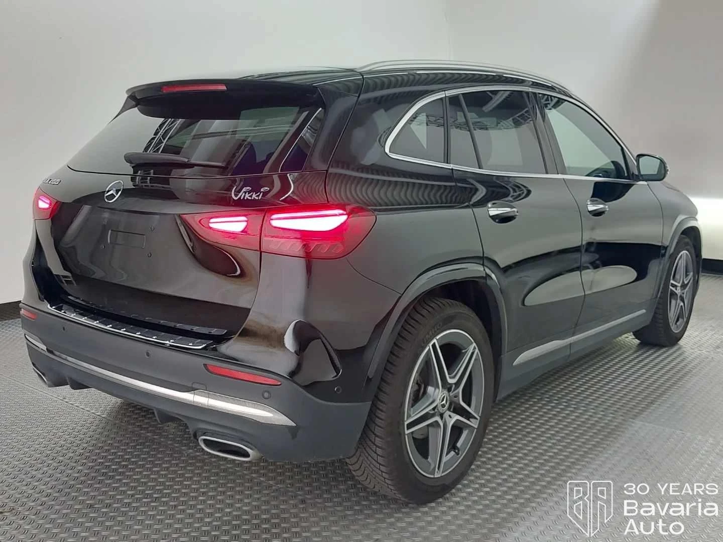 Mercedes-Benz GLA 200 7G-DCT AMG Line, снимка 2 - Автомобили и джипове - 55934343