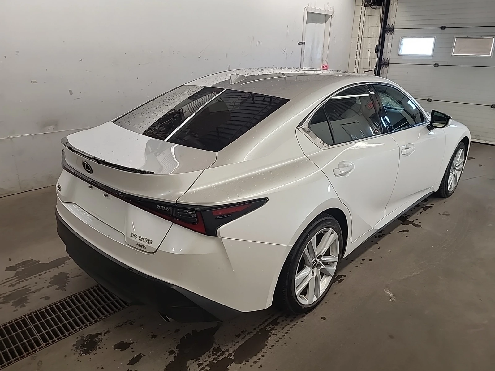 Lexus IS АВТОКРЕДИТ, снимка 4 - Автомобили и джипове - 56632721