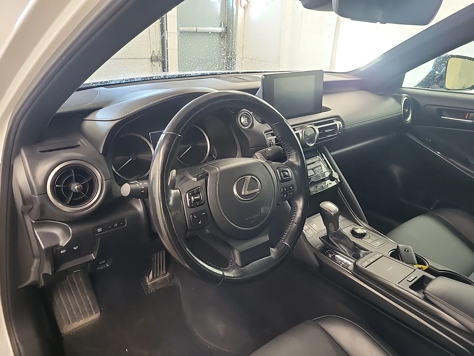 Lexus IS АВТОКРЕДИТ, снимка 10 - Автомобили и джипове - 56632721
