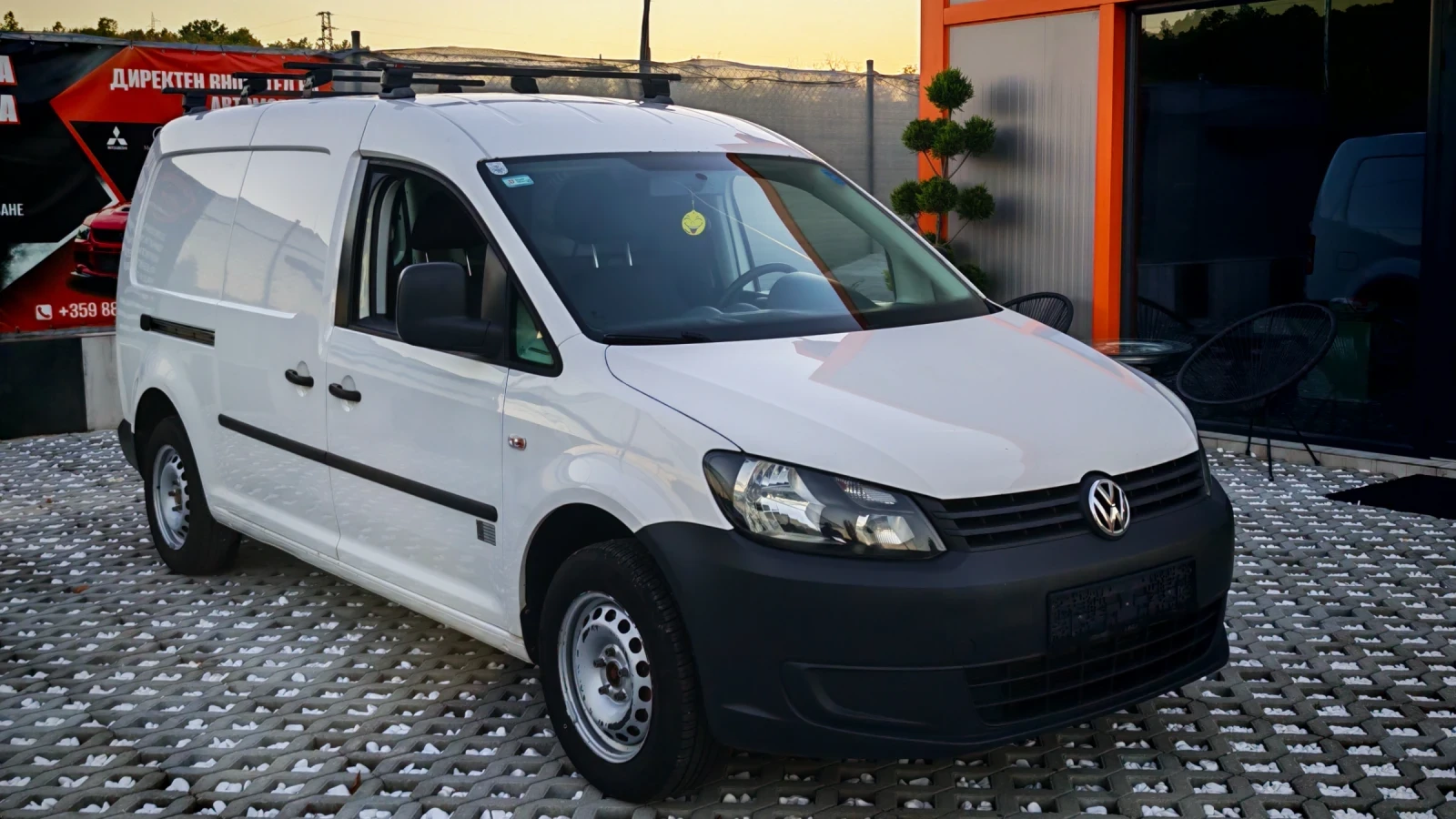VW Caddy MAXI * CLIMA* 1.6TDI, снимка 7 - Автомобили и джипове - 56643793