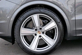 Обява за продажба на Porsche Cayenne TURBO E-HYBRID/COUPE/BOSE/PANO/MATRIX/HEAD UP/360/ ~ 201 336 EUR - изображение 5