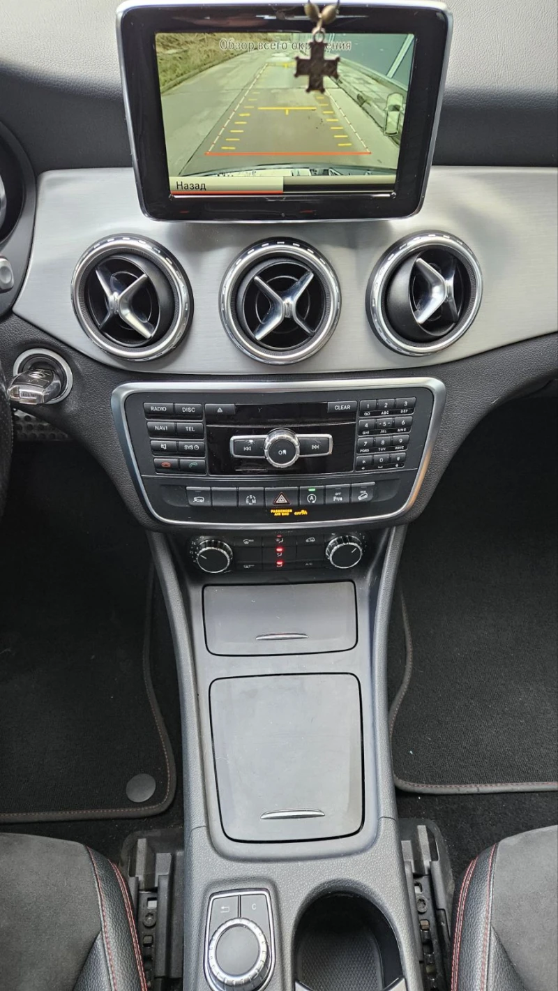 Mercedes-Benz GLA 220 CDI 4 Matic, снимка 13 - Автомобили и джипове - 48290205