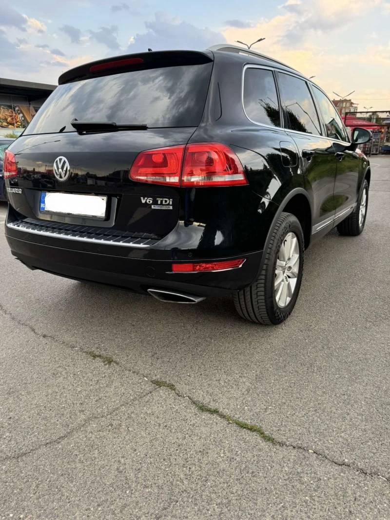 VW Touareg 3.0 V6 TDI, снимка 4 - Автомобили и джипове - 52190711