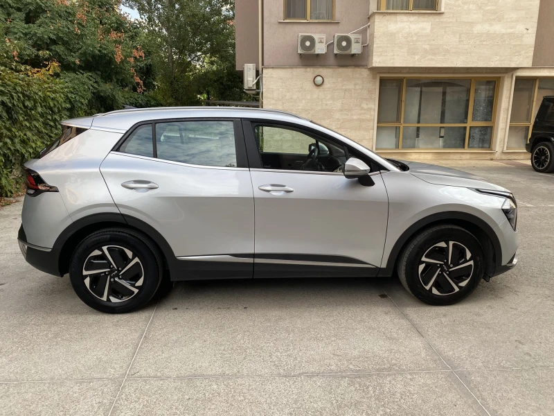 Kia Sportage 1.6 T-GDi/ HYBRID / 230кс./ Active Business, снимка 2 - Автомобили и джипове - 51410952