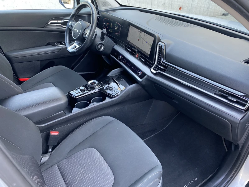 Kia Sportage 1.6 T-GDi/ HYBRID / 230кс./ Active Business, снимка 11 - Автомобили и джипове - 51410952
