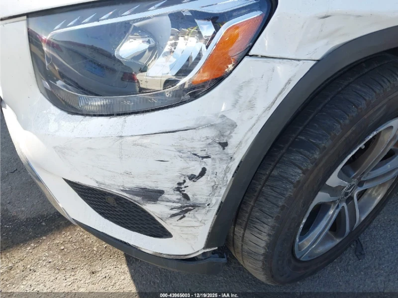 Mercedes-Benz GLC 300 4MATIC* ПОДГРЕВ* КАМЕРА, снимка 7 - Автомобили и джипове - 52910769