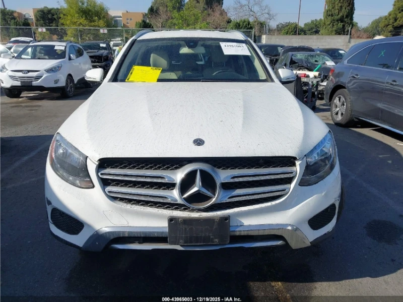Mercedes-Benz GLC 300 4MATIC* ПОДГРЕВ* КАМЕРА, снимка 3 - Автомобили и джипове - 52910769