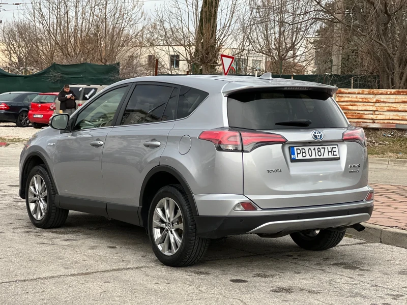 Toyota Rav4 2.5 Hybrid/Dynamic 2018г. Facelift, снимка 6 - Автомобили и джипове - 52977556