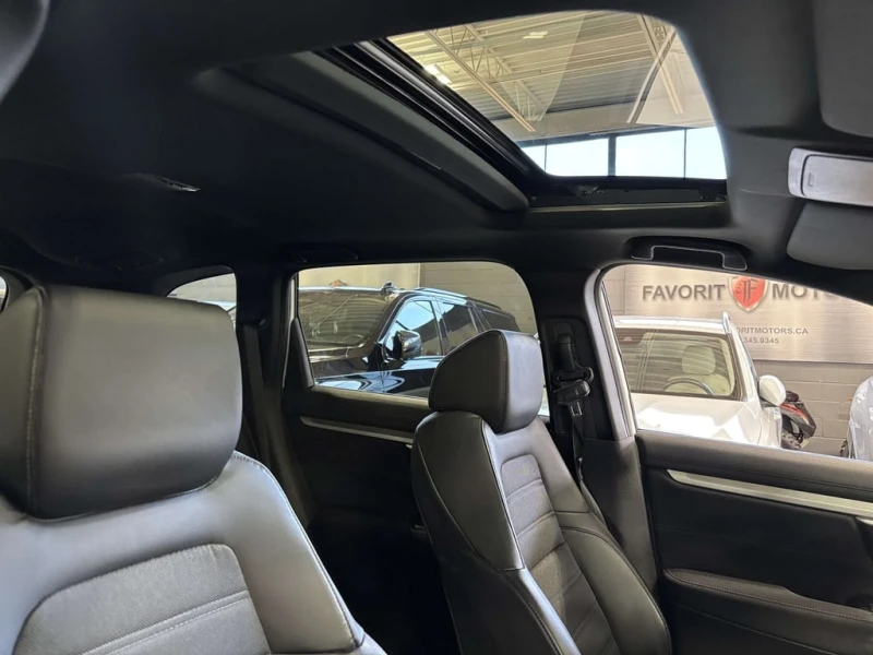 Honda Cr-v Sport| AWD| SUNROOF| LEATHER| BLINDSPOTCAM| SPORTM, снимка 12 - Автомобили и джипове - 53108899