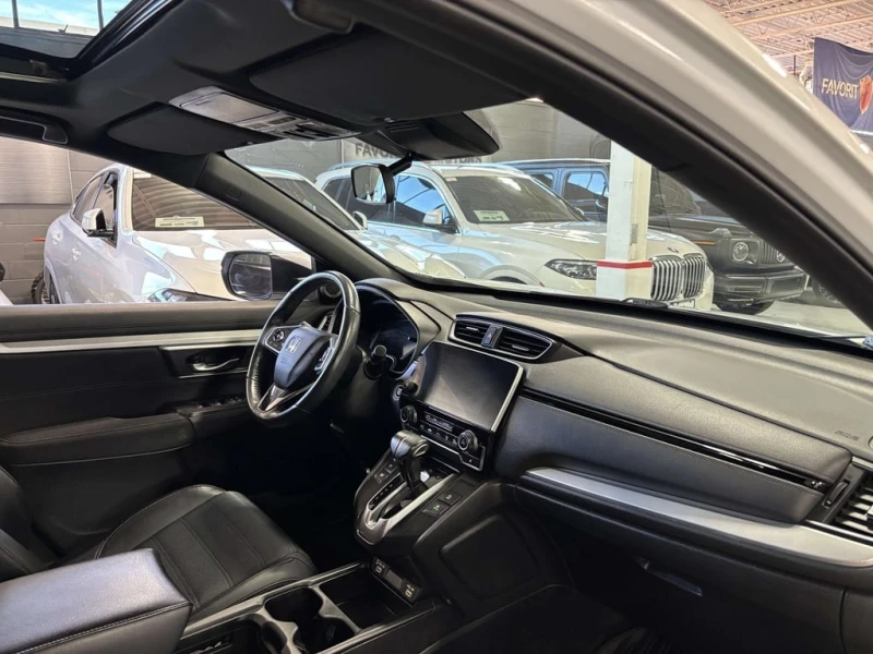 Honda Cr-v Sport| AWD| SUNROOF| LEATHER| BLINDSPOTCAM| SPORTM, снимка 11 - Автомобили и джипове - 53108899