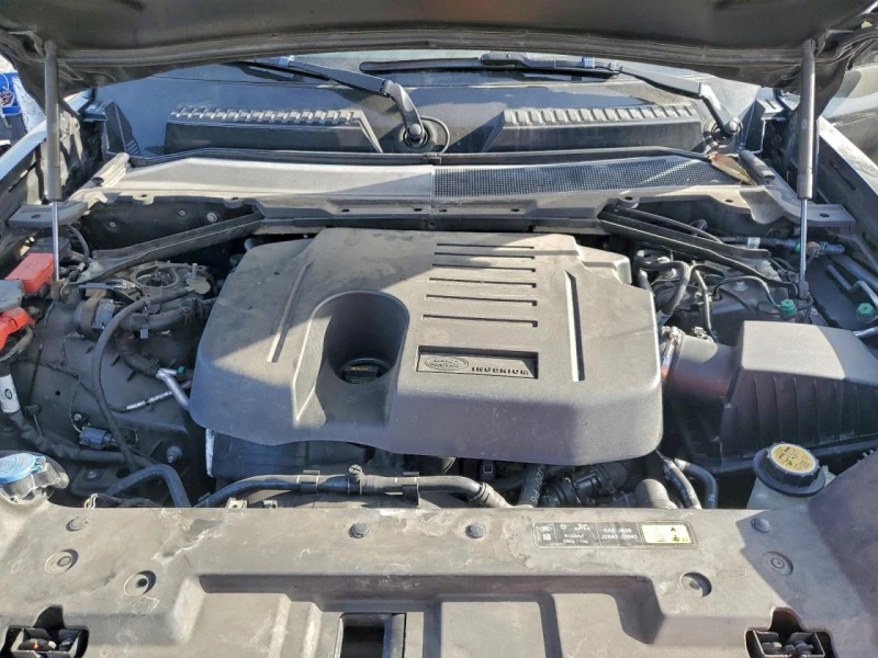 Land Rover Defender 110 HSE, снимка 12 - Автомобили и джипове - 53274459