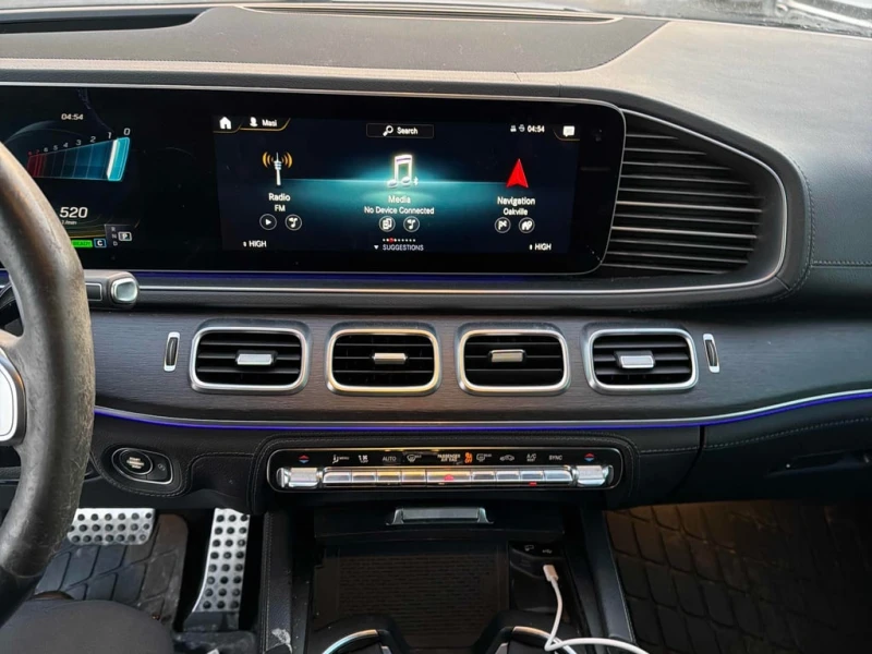 Mercedes-Benz GLE * AMG 53* КУПЕ * BURMESTER* ОБДУХВАНЕ * ДИСТРОНИК, снимка 9 - Автомобили и джипове - 53360869