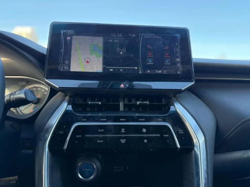 Toyota Venza XLE AWD  CARFAX, снимка 9 - Автомобили и джипове - 53452114