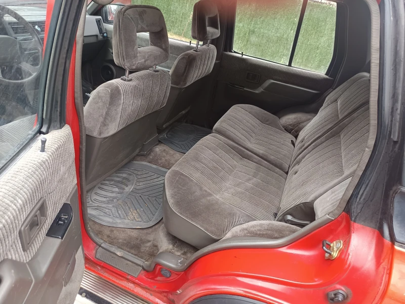 Nissan Terrano, снимка 7 - Автомобили и джипове - 53477970