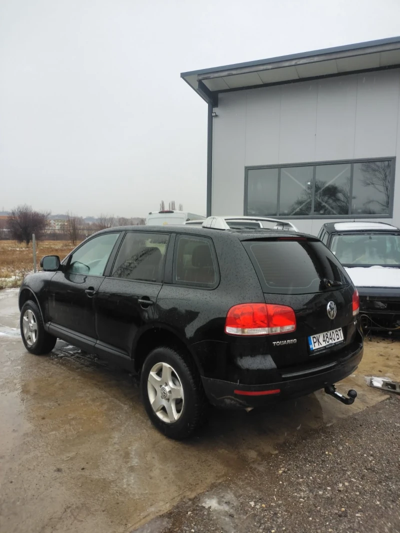 VW Touareg, снимка 8 - Автомобили и джипове - 53598315