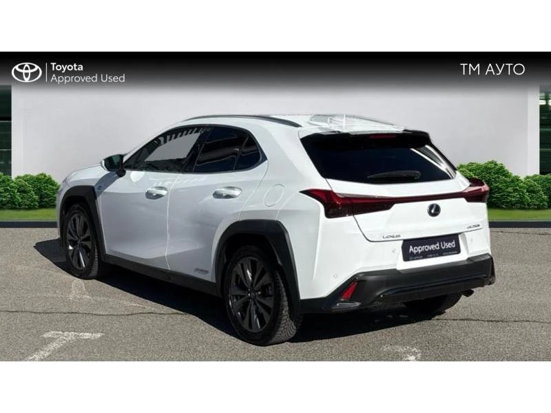 Lexus UX 2.0 F-SPORT E-FOUR AWD, снимка 2 - Автомобили и джипове - 54119805