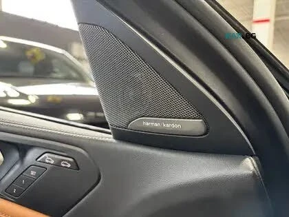 BMW X6 xDrive40i* АвтоКредит* (ЦЕНА ДО БГ), снимка 11 - Автомобили и джипове - 55799001