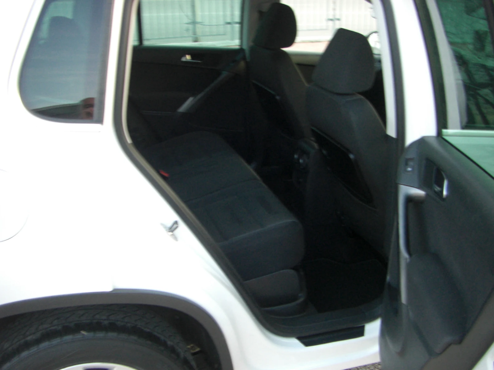 VW Tiguan 2.0TDI 4X4 AVTOMAT | Mobile.bg   14