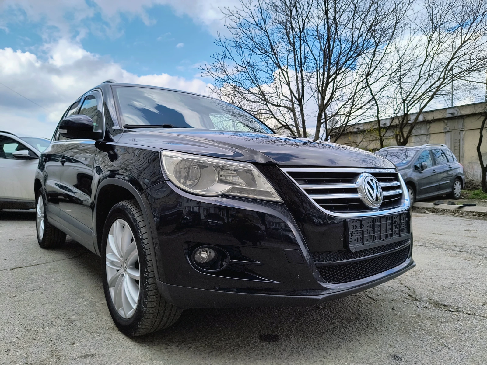 VW Tiguan 2.0TSi/4x4/AUTOM/NAVI/200kc/HIGH-LINE - изображение 3